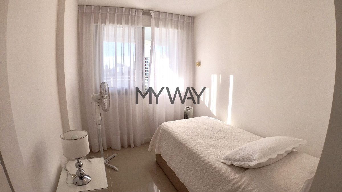 Apartamento ID.125/Venta-Apartamento-3-dormitorios-Punta-del-Este-torre-de-categoría-excelente-estado-sobre-Chiverta-con-todos-los-amenities - Venta Apartamento 3 dormitorios Punta del Este torre de categoría excelente estado sobre Chiverta con todos los amenities