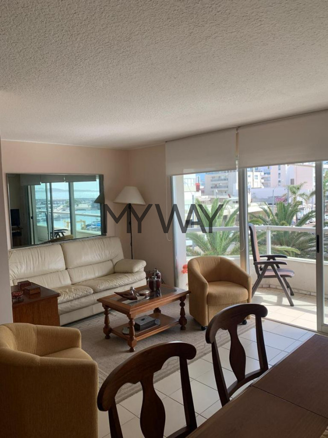 Apartamento ID.195/Venta-apartamento-2-dormitorios--frente-al-Puerto-Punta-del-Este - Venta apartamento 2 dormitorios  frente al Puerto Punta del Este