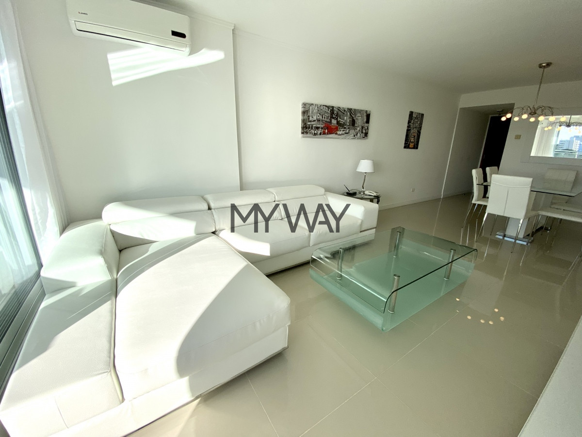 Apartamento ID.125/Venta-Apartamento-3-dormitorios-Punta-del-Este-torre-de-categoría-excelente-estado-sobre-Chiverta-con-todos-los-amenities - Venta Apartamento 3 dormitorios Punta del Este torre de categoría excelente estado sobre Chiverta con todos los amenities