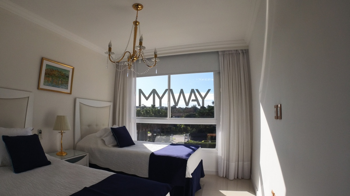 Apartamento ID.118/Venta-Apartamento-Punta-del-Este-3-dormitorios-Playa-Mansa - Venta Apartamento Punta del Este 3 dormitorios Playa Mansa