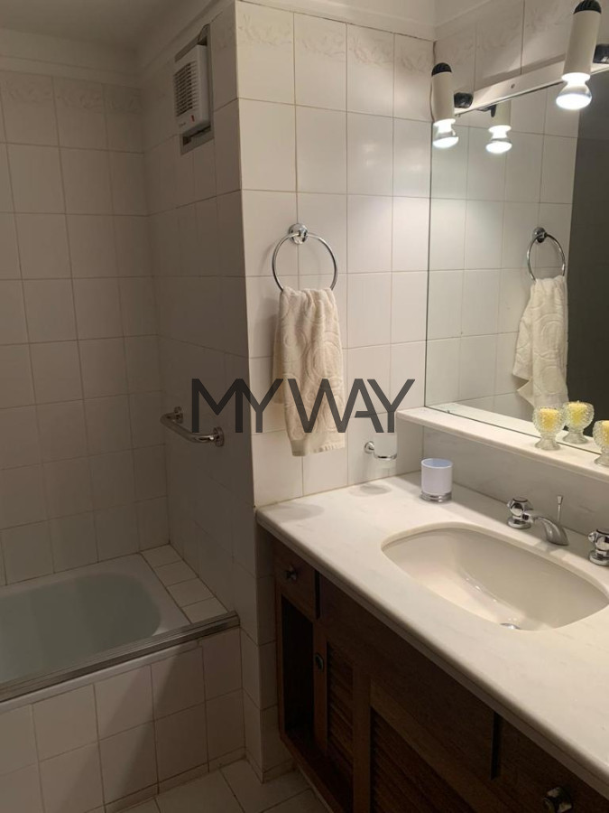 Apartamento ID.195/Venta-apartamento-2-dormitorios--frente-al-Puerto-Punta-del-Este - Venta apartamento 2 dormitorios  frente al Puerto Punta del Este