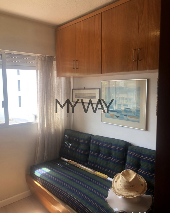 Apartamento ID.342/Apartamento-Malvín-2-dormitorios-con-vista-al-mar - Apartamento Malvín 2 dormitorios con vista al mar