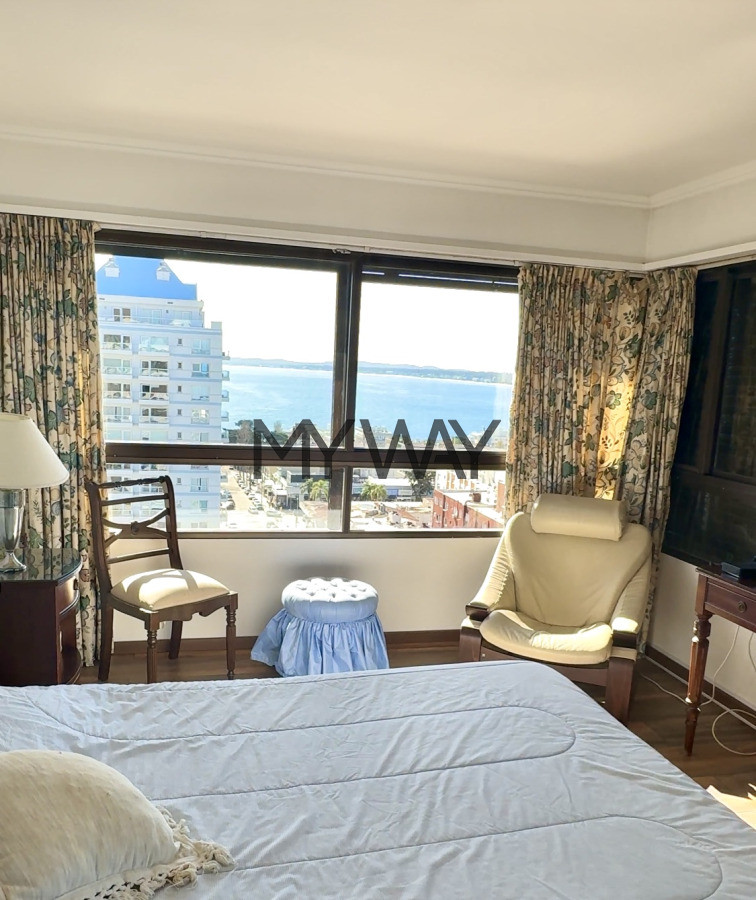 Apartamento ID.387/Apartamento-4-dormitorios-Punta-del-Este - Apartamento 4 dormitorios Punta del Este