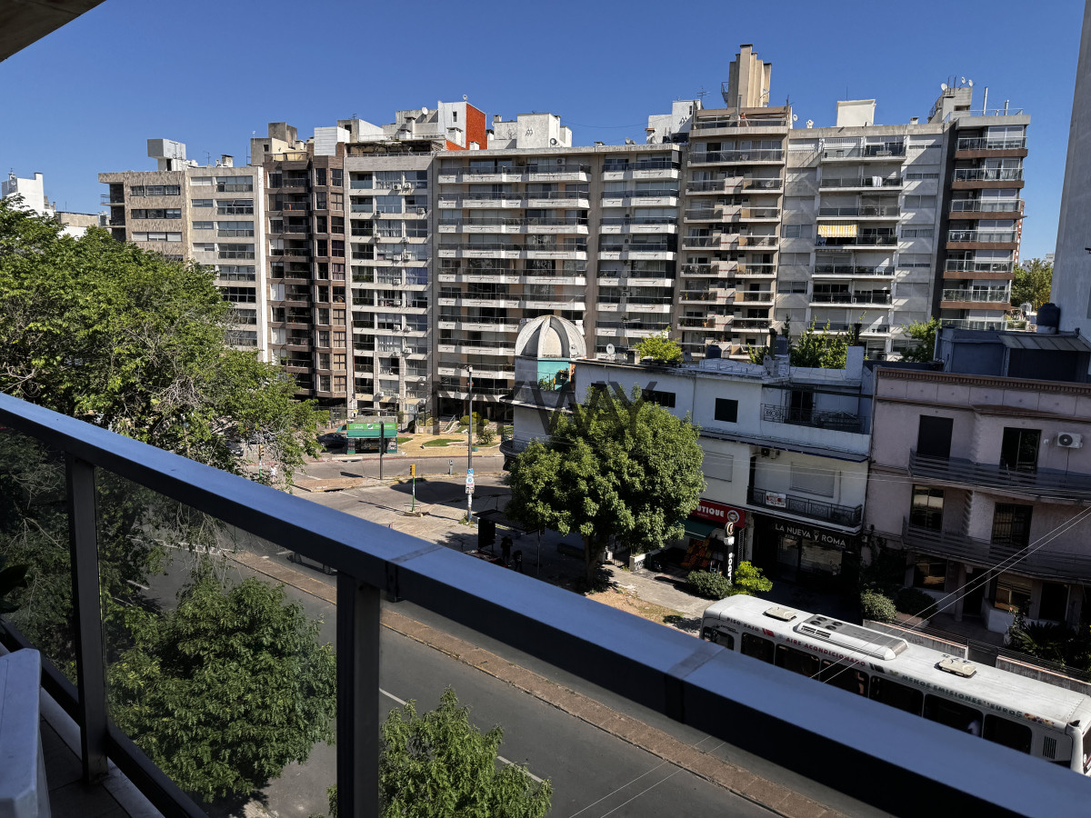 Apartamento ID.324/Apartamento-4-dormitorios-Pocitos - Apartamento 4 dormitorios Pocitos
