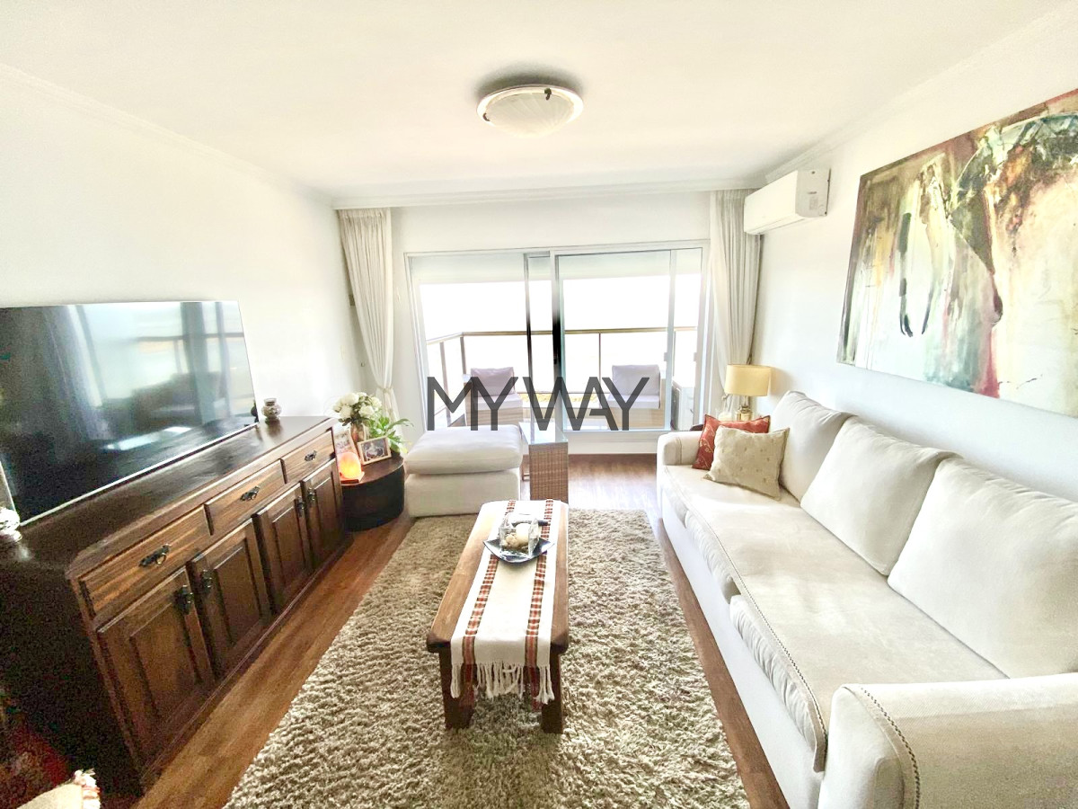 Apartamento ID.373/Venta-apartamento-3-Dormitorios-Rambla-Punta-Carretas - Venta apartamento 3 Dormitorios Rambla Punta Carretas
