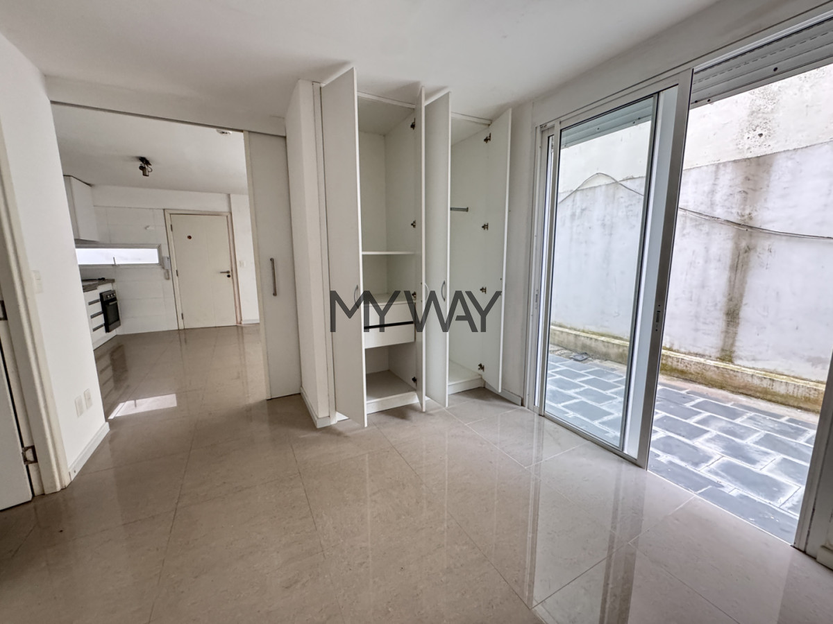 Apartamento ID.398/1-dormitorio-en-Malvin-a-1-cuadra-de-la-rambla - 1 dormitorio en Malvin a 1 cuadra de la rambla