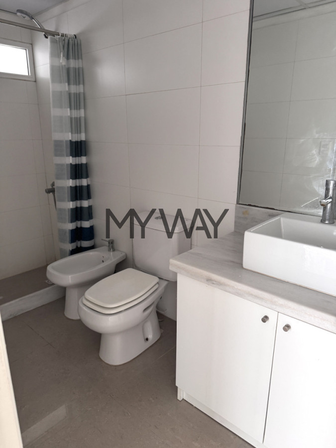 Apartamento ID.398/1-dormitorio-en-Malvin-a-1-cuadra-de-la-rambla - 1 dormitorio en Malvin a 1 cuadra de la rambla