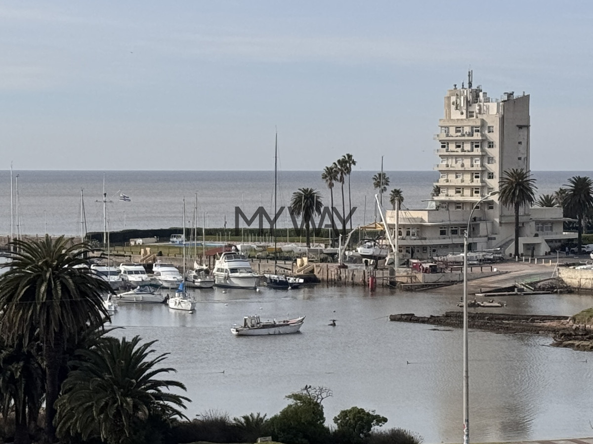 Apartamento ID.385/Venta-apartamento-4-dormitorios-Torres-del-Puerto - Venta apartamento 4 dormitorios Torres del Puerto
