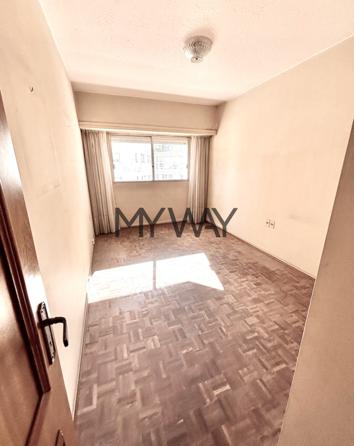 Apartamento ID.369/Apartamento-3-dormitorios-Rambla-República-del-Perú - Apartamento 3 dormitorios Rambla República del Perú