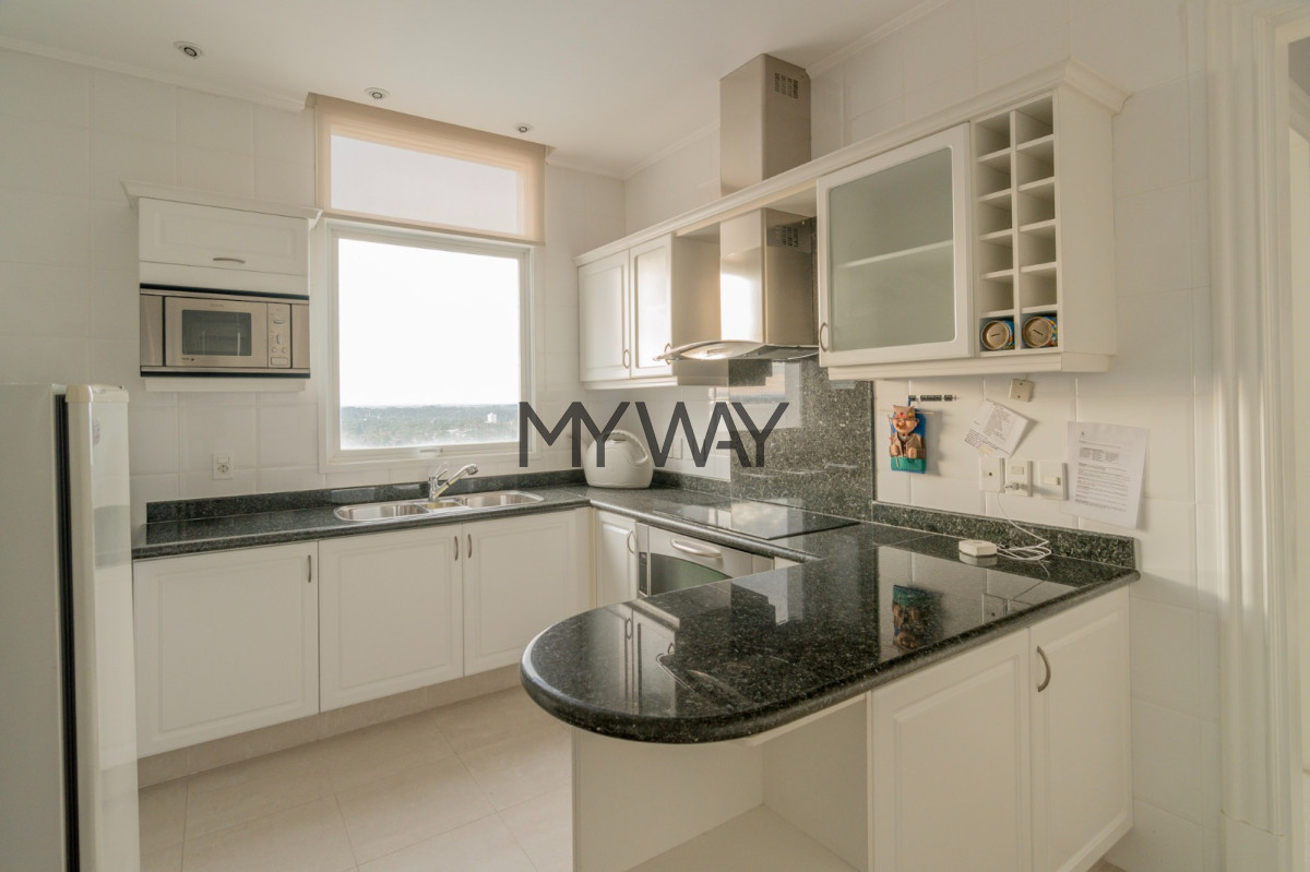 Apartamento ID.126/Venta-PENTHOUSE-4-suites-en-torre-de-categoria - Venta PENTHOUSE 4 suites en torre de categoria