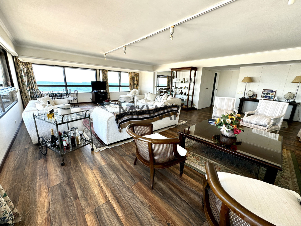 Apartamento ID.387/Apartamento-4-dormitorios-Punta-del-Este - Apartamento 4 dormitorios Punta del Este