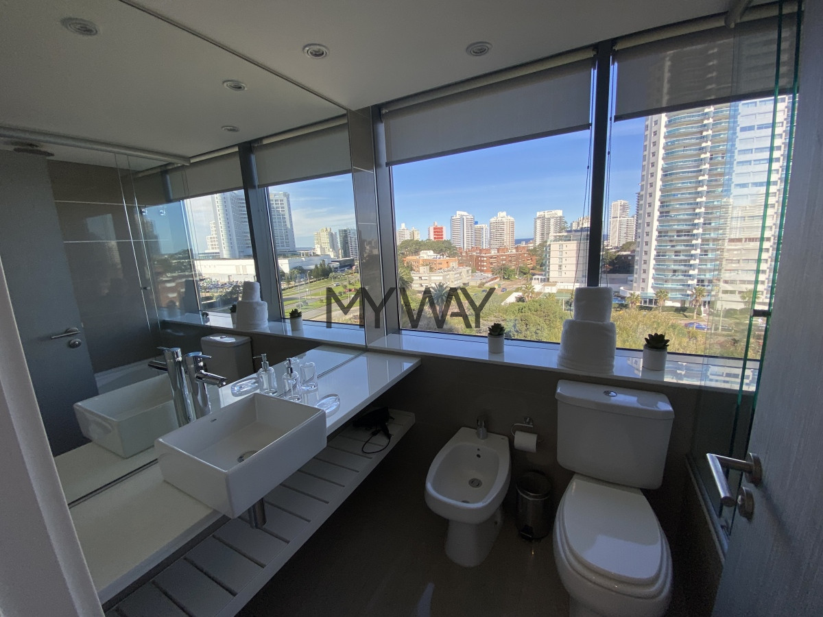 Apartamento ID.151/Venta-apartamento-3-suites-Alexander-Boulevard-Punta-del-Este - Venta apartamento 3 suites Alexander Boulevard Punta del Este