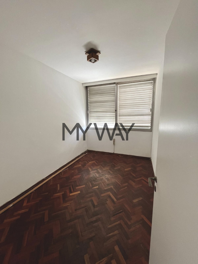 Apartamento ID.328/Venta-apartamento-2-dormitorios-Pocitos-a-1-cuadra-del-mar - Venta apartamento 2 dormitorios Pocitos a 1 cuadra del mar