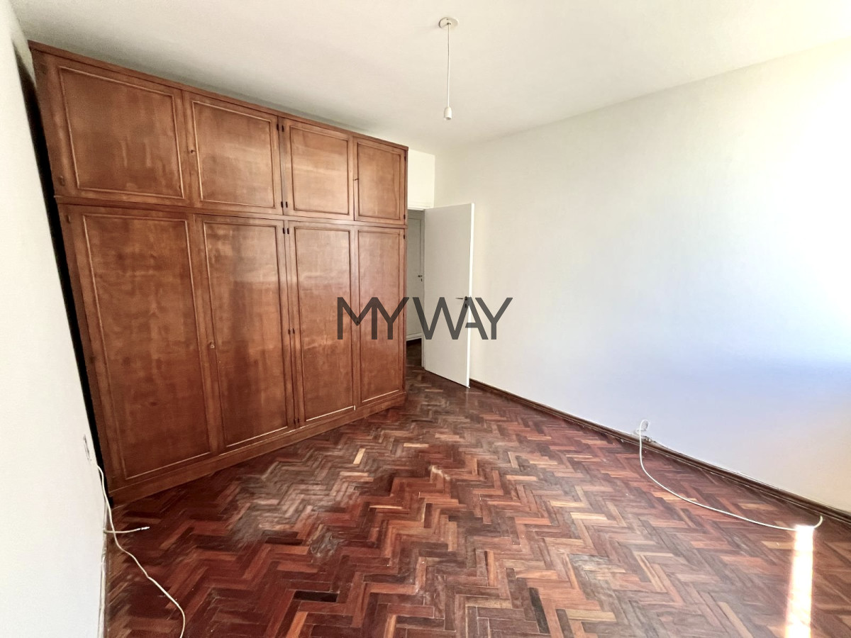 Apartamento ID.328/Venta-apartamento-2-dormitorios-Pocitos-a-1-cuadra-del-mar - Venta apartamento 2 dormitorios Pocitos a 1 cuadra del mar