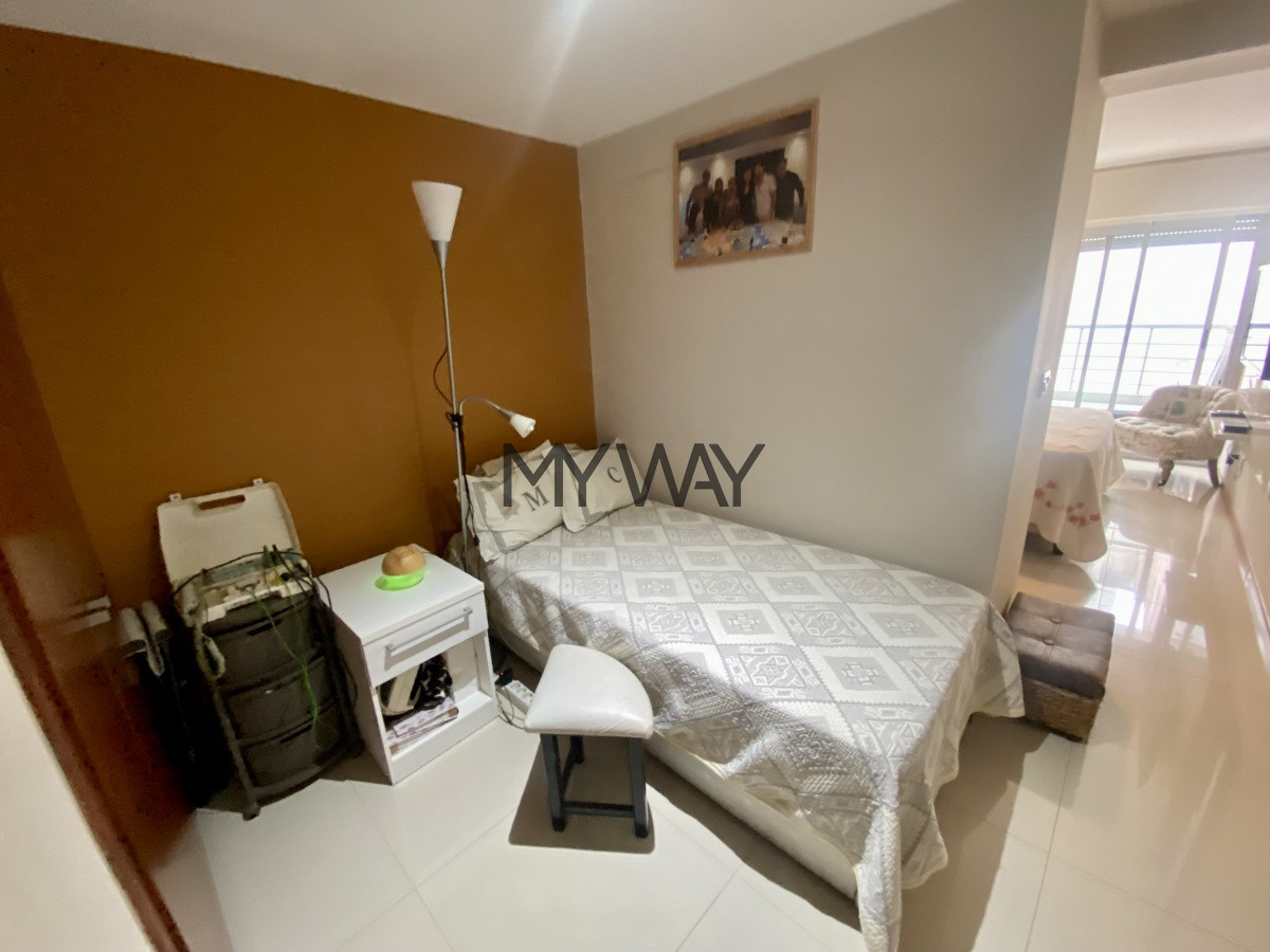 Apartamento ID.99/Apartamento--1-dormitorio-y-medio-a-una-cuadra-del-mar-Punta-Carretas - Apartamento  1 dormitorio y medio a una cuadra del mar Punta Carretas