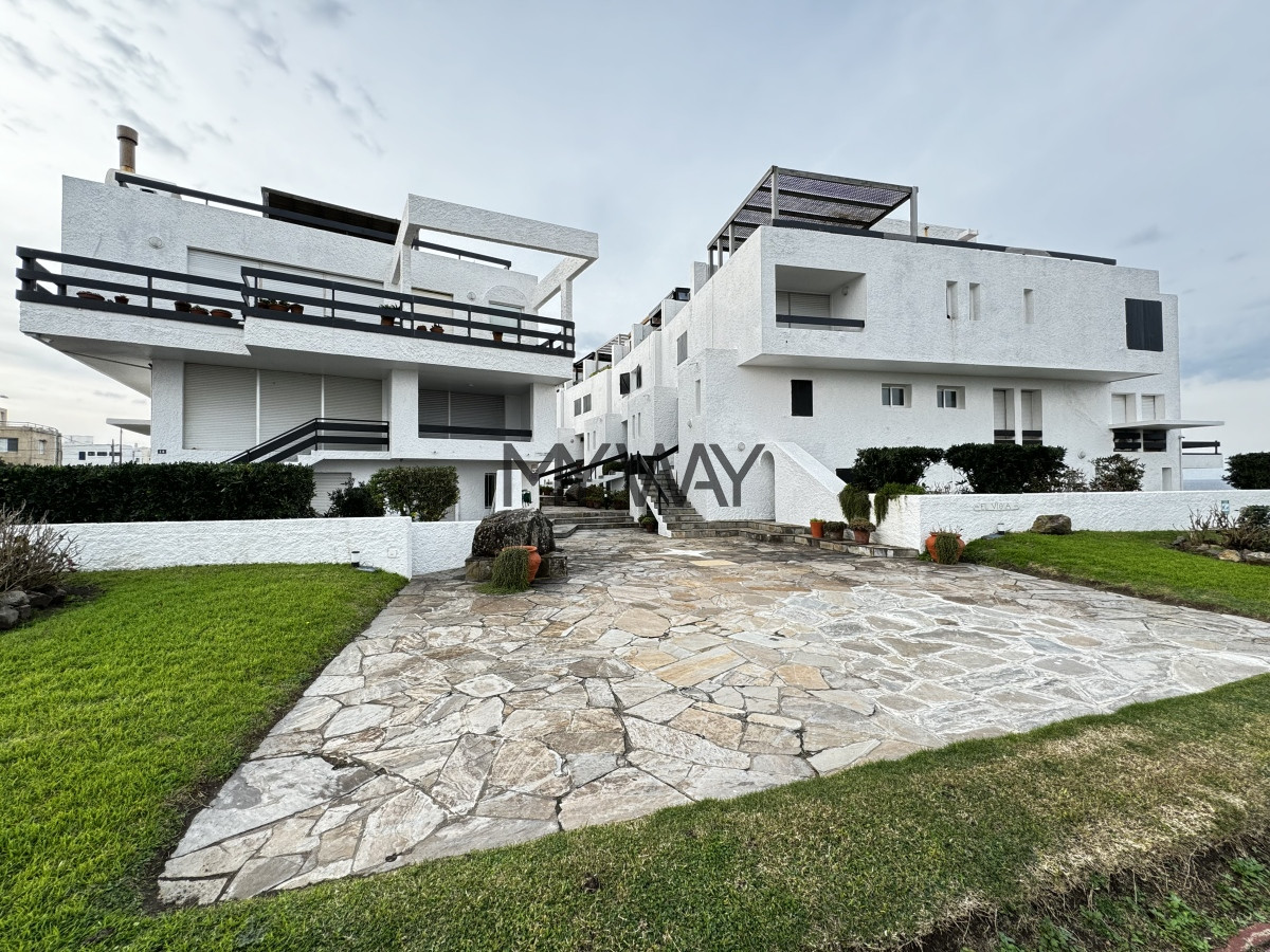 Apartamento ID.278/Apartamento--4-dormitorios-duplex-Punta-del-Este - Apartamento  4 dormitorios duplex Punta del Este
