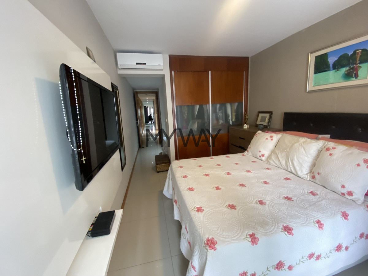 Apartamento ID.99/Apartamento--1-dormitorio-y-medio-a-una-cuadra-del-mar-Punta-Carretas - Apartamento  1 dormitorio y medio a una cuadra del mar Punta Carretas