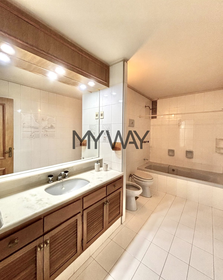 Apartamento ID.369/Apartamento-3-dormitorios-Rambla-República-del-Perú - Apartamento 3 dormitorios Rambla República del Perú