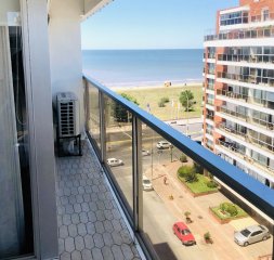 Venta apartamento 2 dormitorios 2 baños  Rambla de Malvín