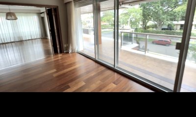 Alquiler Apartamento 3 dormitorios Carrasco Sur
