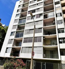 Venta apartamento 2 dormitorios Pocitos a 1 cuadra del mar