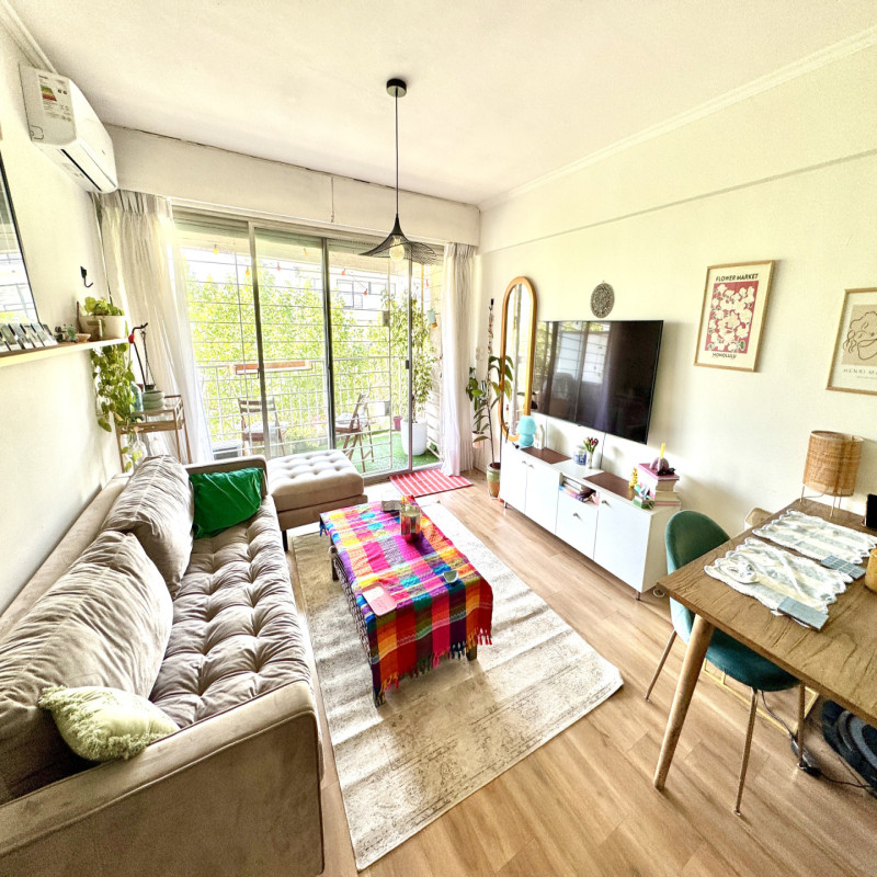 Venta apartamento 2 dormitorios a 1 cuadra de la rambla