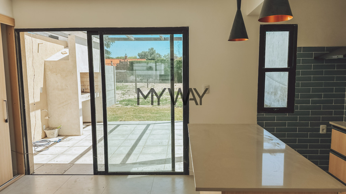 Casa ID.336/Casa-en-venta-a-estrenar-en-San-josé-de-Carrasco - Casa 3 dormitorios ve a estrenar en San josé de Carrasco