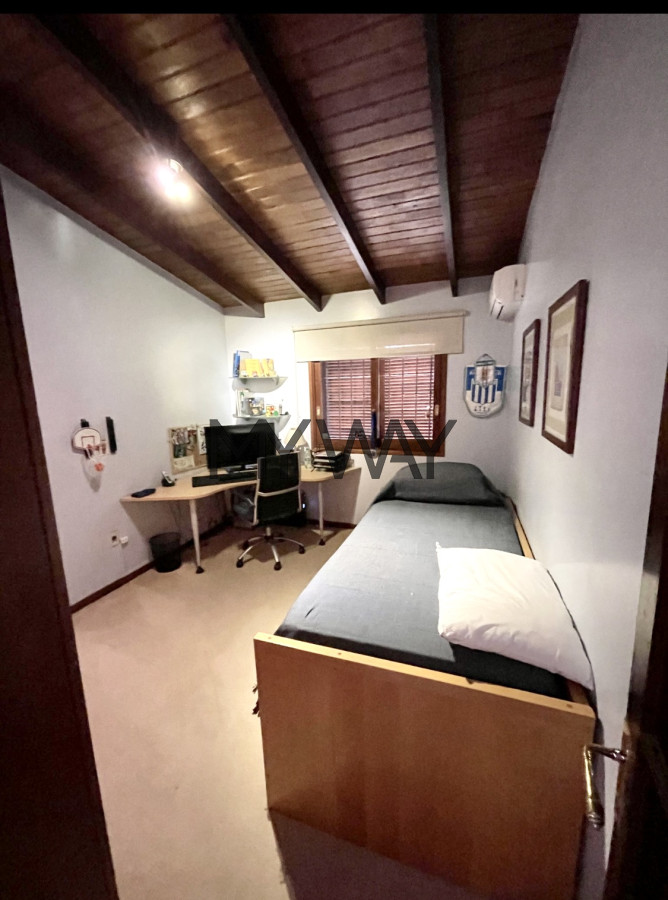 Casa ID.306/Casa-4-dormitorios-en-Pocitos - Casa 4 dormitorios en Pocitos