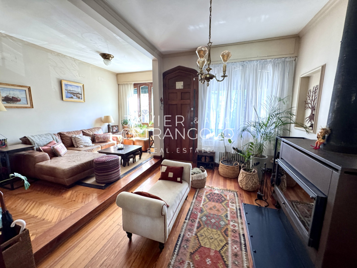 Casa ID.404 - Gran casa con excelente fondo Punta Carretas
