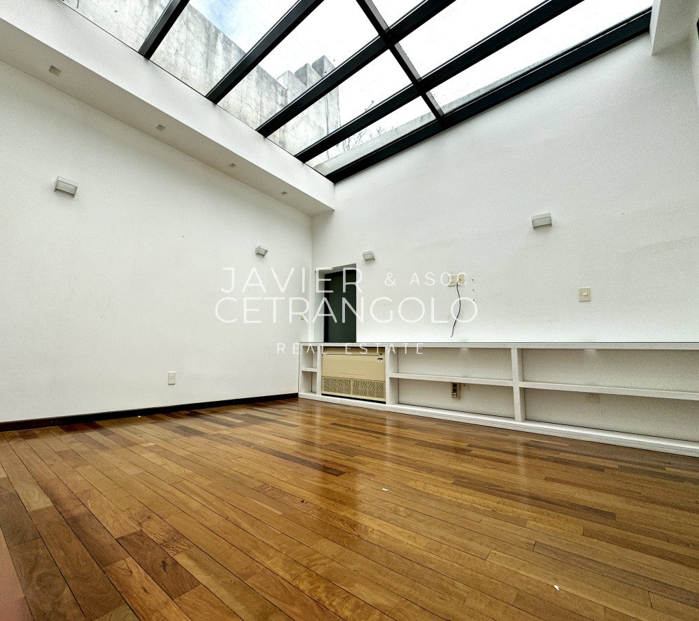 Casa ID.322 - Casa en Punta Carretas, Ideal Empresa Salida a 2 calles