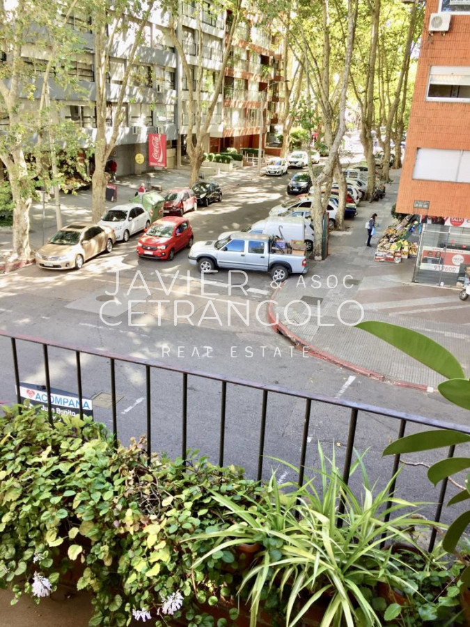 Casa ID.30 - Casa 4 dormitorios Pocitos Ideal Empresa