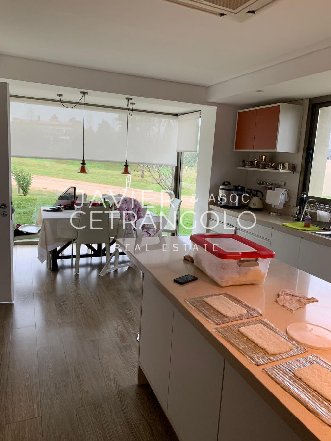 Casa ID.29 - Casa 4 dormitorios Barrio Privado Country Carmel