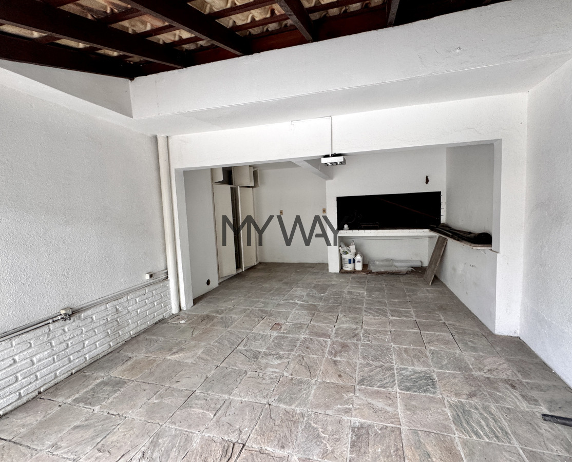 Casa ID.346/Carrasco-casa-4-dormitorios - Carrasco casa 4 dormitorios