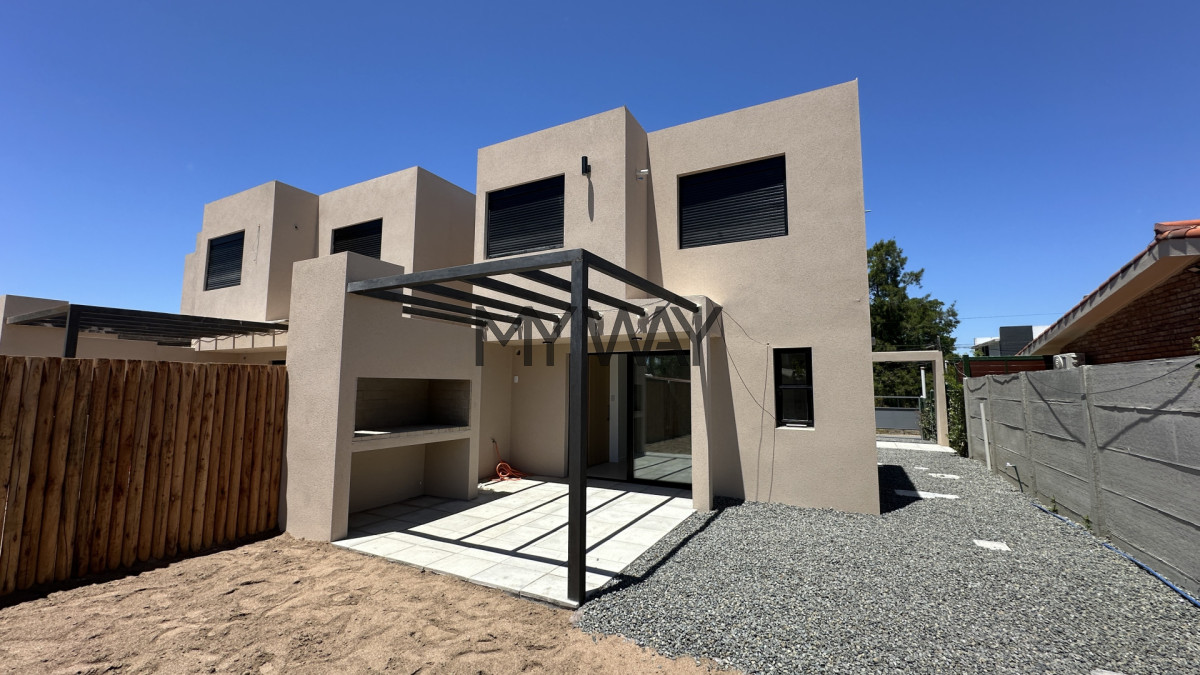 Casa ID.399/VENTA-CASAS-EN-PH-3-DORMITORIOS---SHANGRILÁ,-CIUDAD-DE-LA-COSTA - VENTA CASAS EN PH 3 DORMITORIOS - SHANGRILÁ, CIUDAD DE LA COSTA