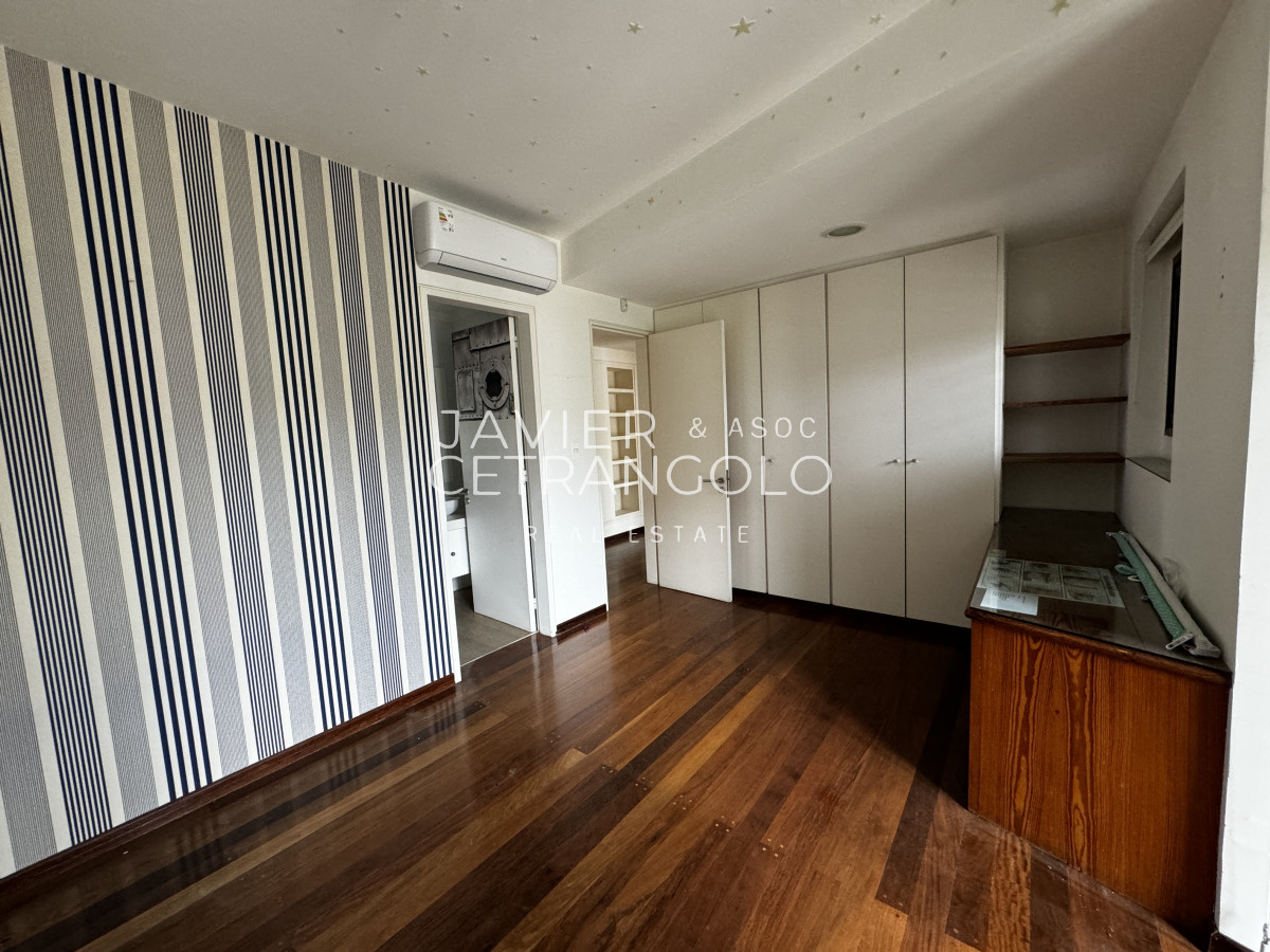 Casa ID.322 - Casa en Punta Carretas, Ideal Empresa Salida a 2 calles