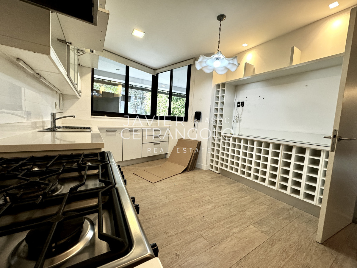 Casa ID.322 - Casa en Punta Carretas, Ideal Empresa Salida a 2 calles