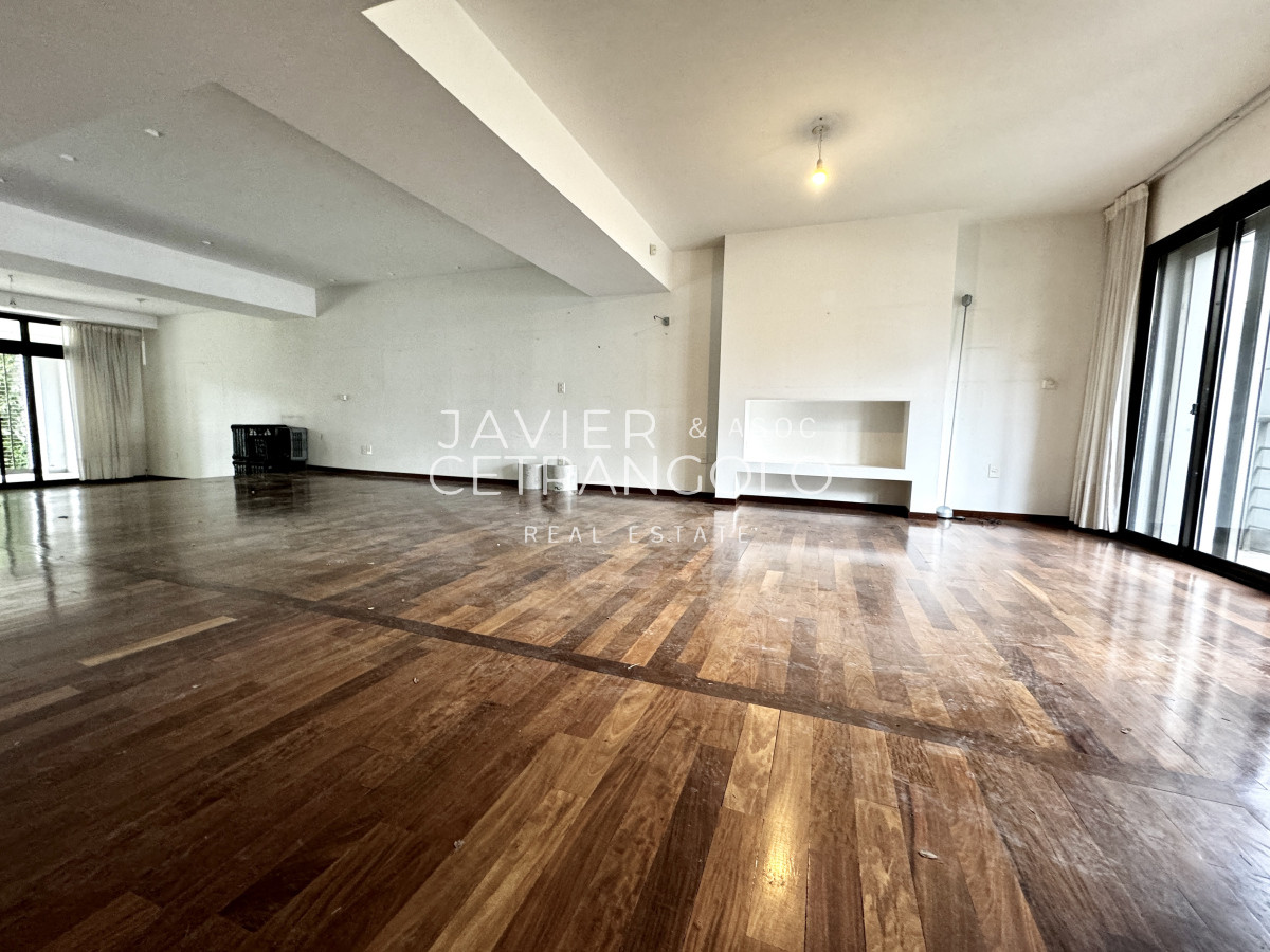 Casa ID.322 - Casa en Punta Carretas, Ideal Empresa Salida a 2 calles