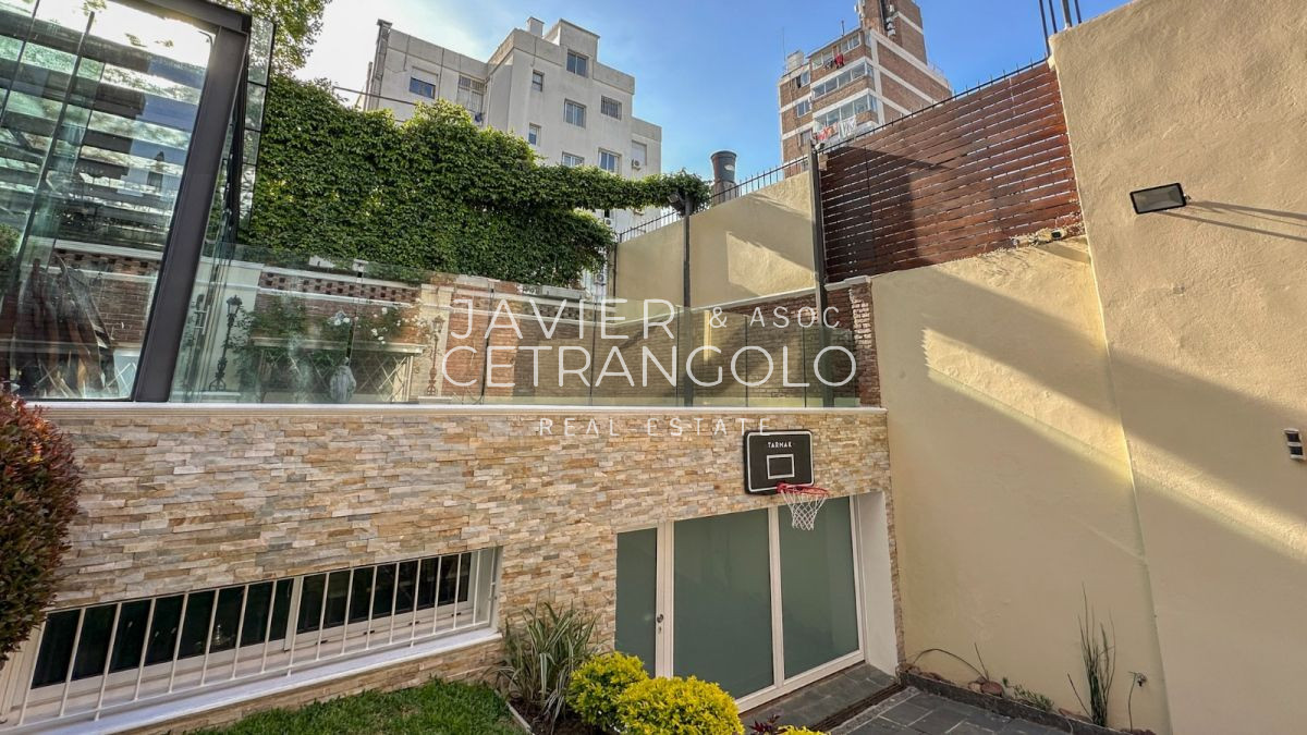 Casa ID.323 - Excelente Casa 4 Dormitorios con Piscina Punta Carretas