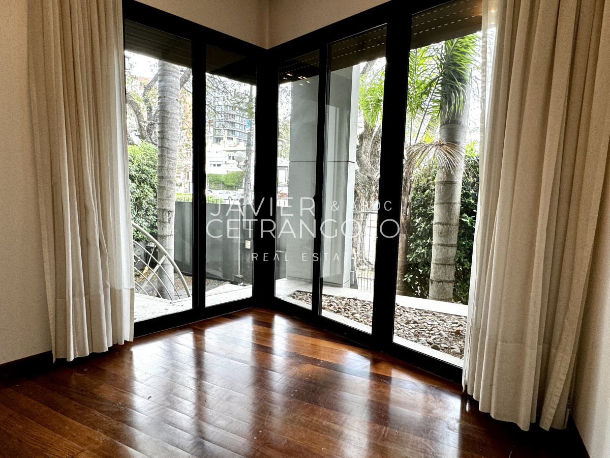 Casa ID.322 - Casa en Punta Carretas, Ideal Empresa Salida a 2 calles