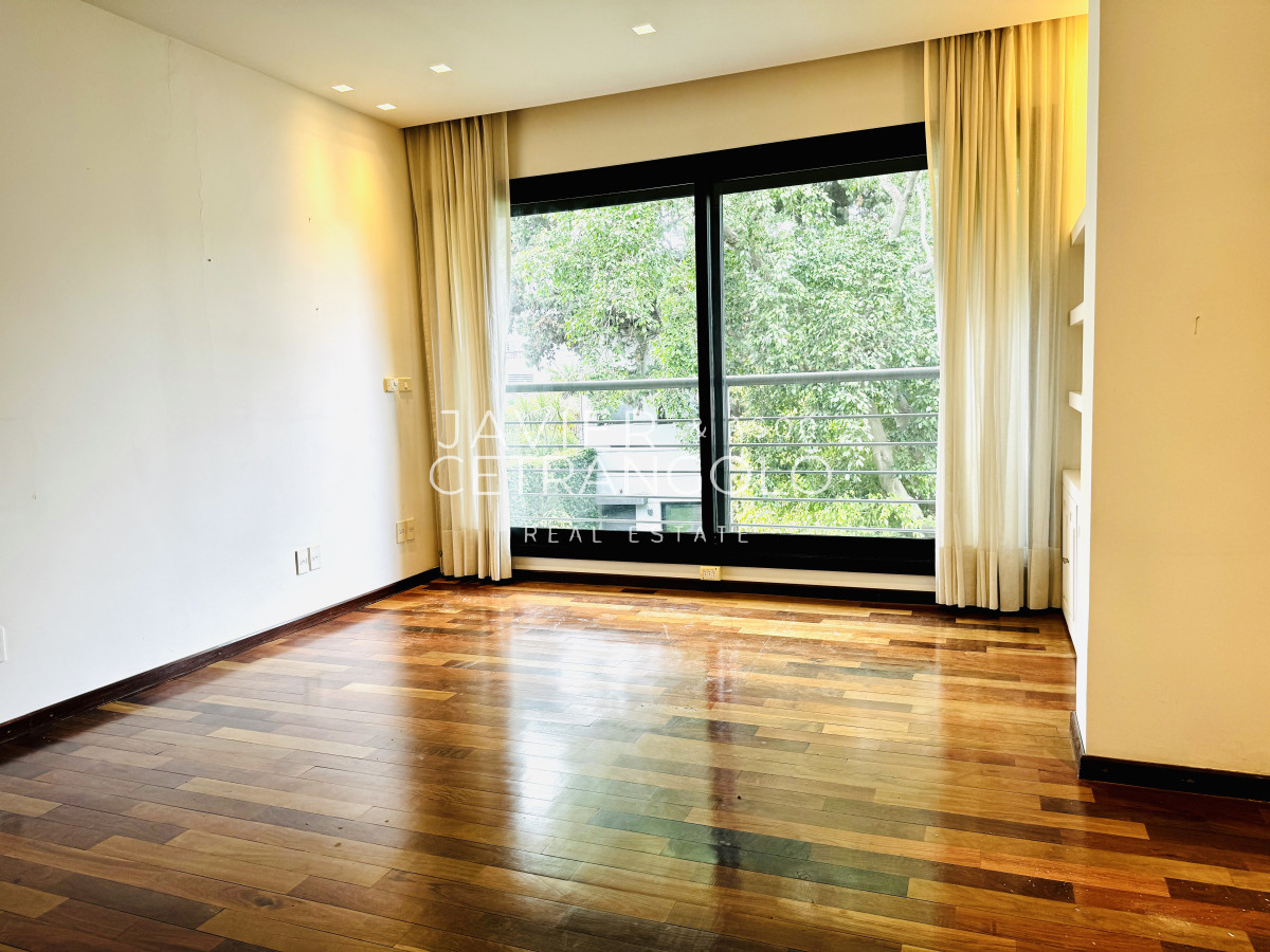 Casa ID.322 - Casa en Punta Carretas, Ideal Empresa Salida a 2 calles