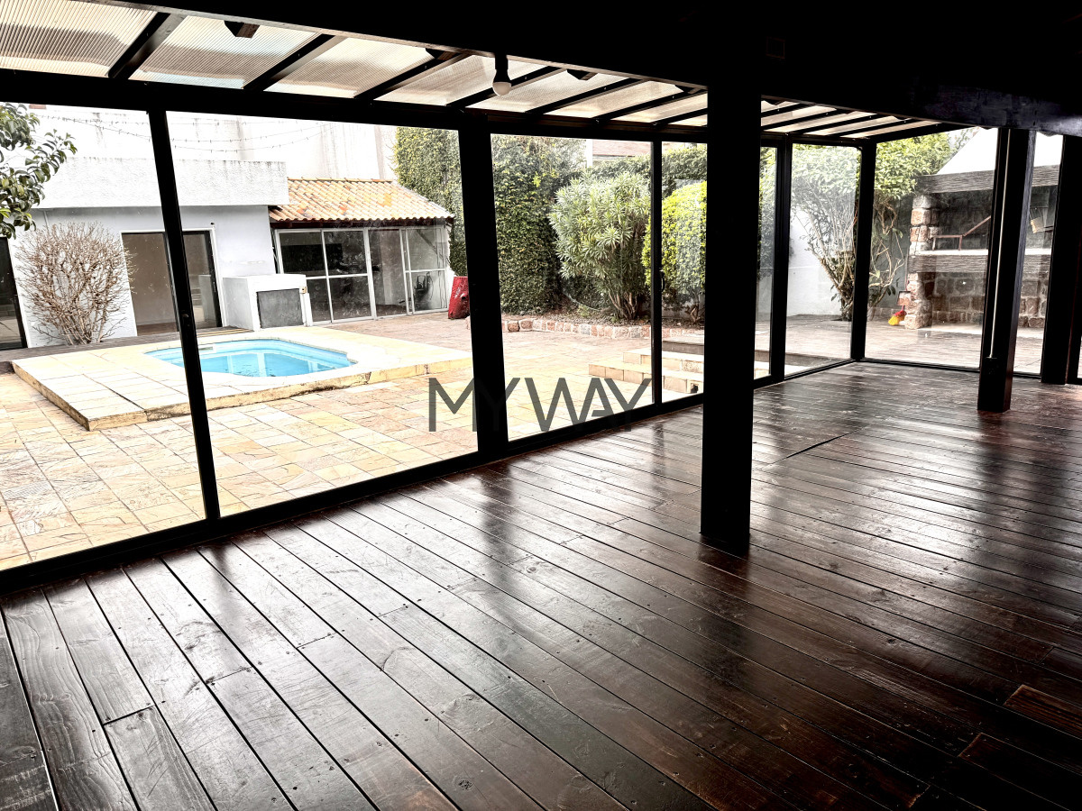 Casa ID.346/Carrasco-casa-4-dormitorios - Carrasco casa 4 dormitorios