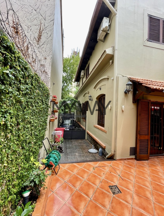 Casa ID.306/Casa-4-dormitorios-en-Pocitos - Casa 4 dormitorios en Pocitos