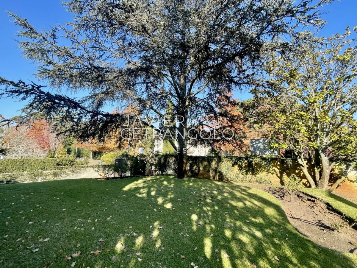 Casa ID.411 - Casa 5 dormitorios Carrasco Sur