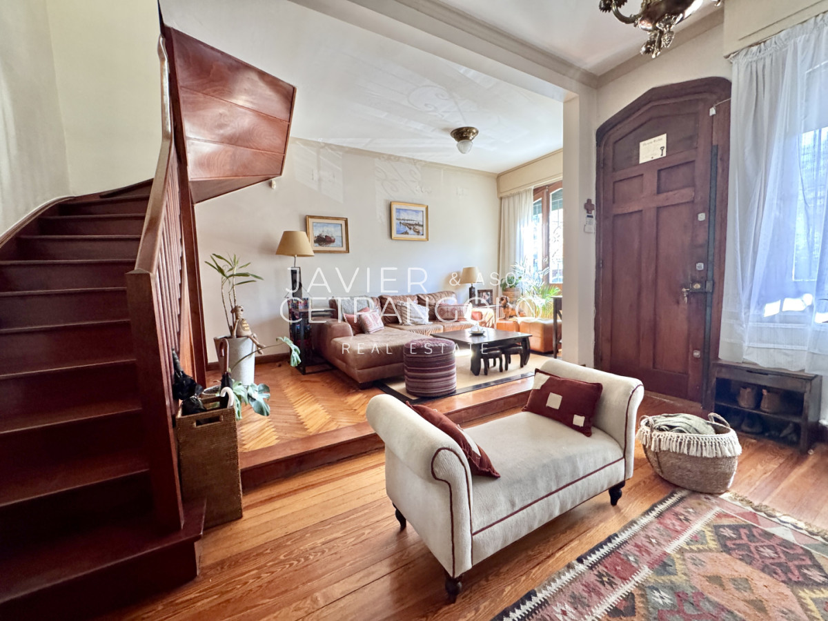 Casa ID.404 - Gran casa con excelente fondo Punta Carretas