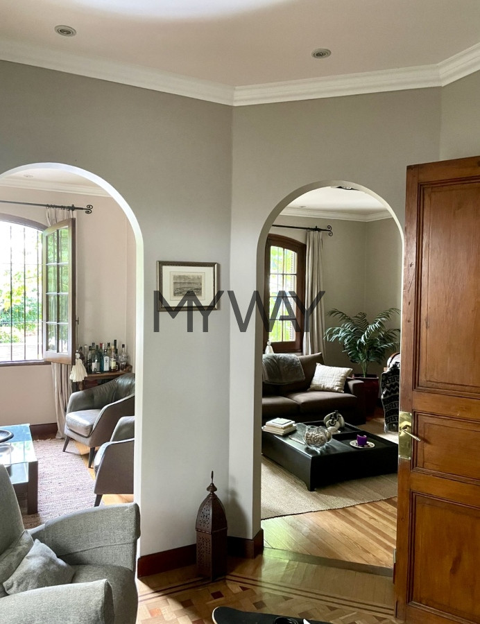 Casa ID.306/Casa-4-dormitorios-en-Pocitos - Casa 4 dormitorios en Pocitos