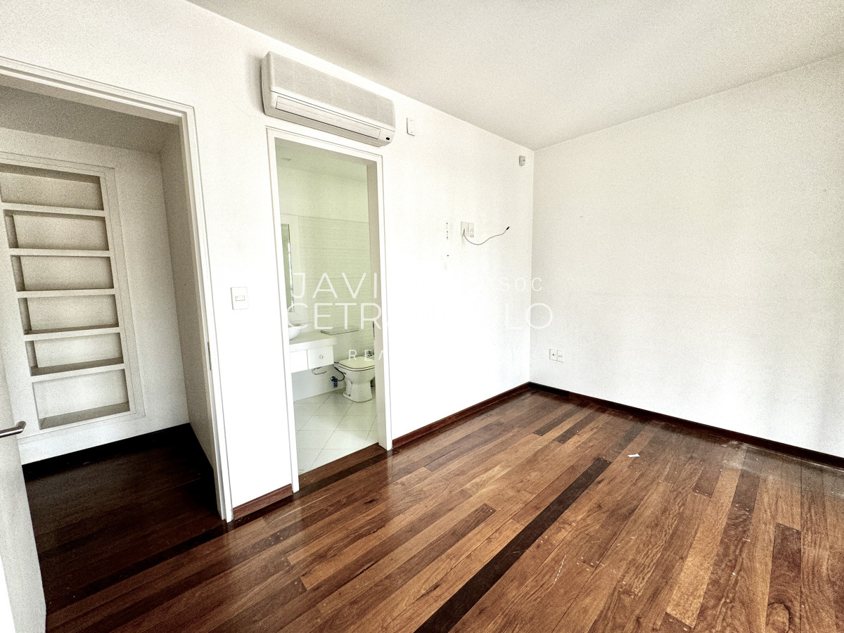 Casa ID.322 - Casa en Punta Carretas, Ideal Empresa Salida a 2 calles