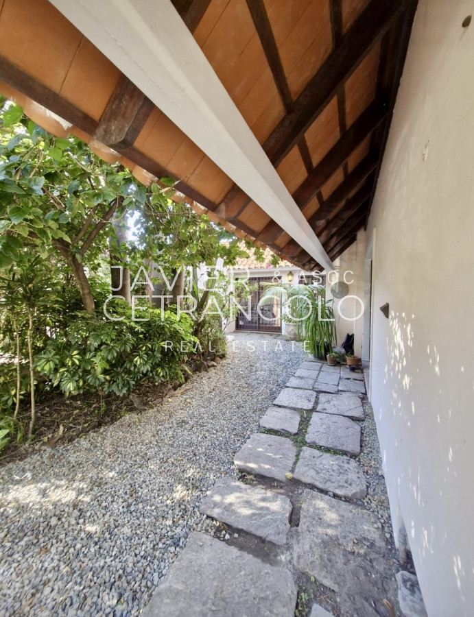 Casa ID.108 - Venta Casa 4 dormitorios Punta Carretas Zorrilla de San Martín