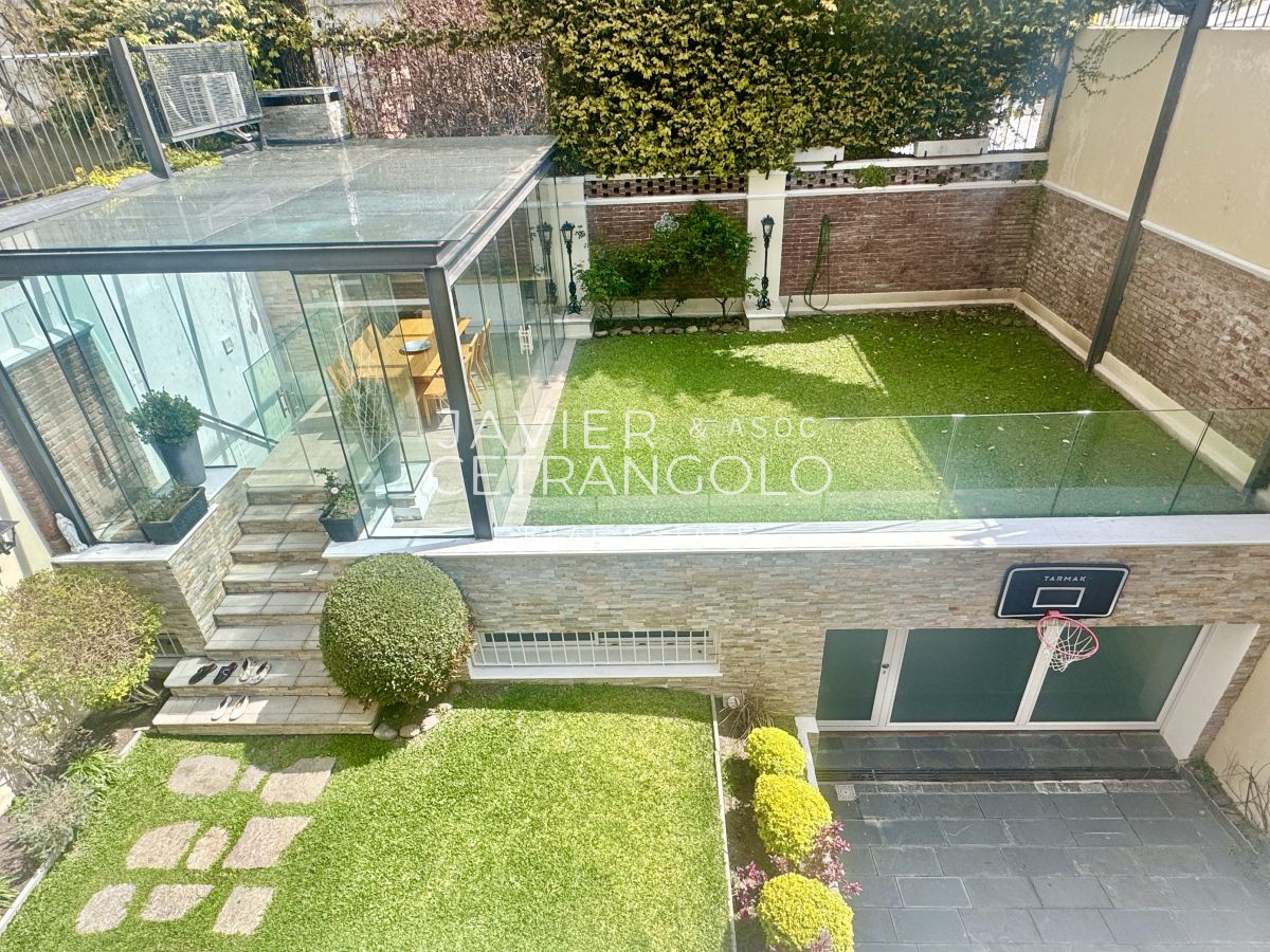 Casa ID.323 - Excelente Casa 4 Dormitorios con Piscina Punta Carretas