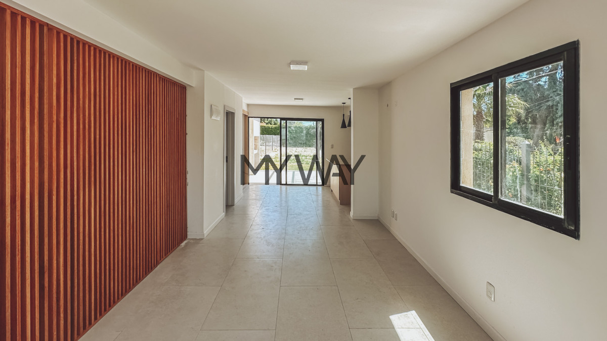 Casa ID.336/Casa-3-dormitorios-ve-a-estrenar-en-San-josé-de-Carrasco - Casa 3 dormitorios ve a estrenar en San josé de Carrasco