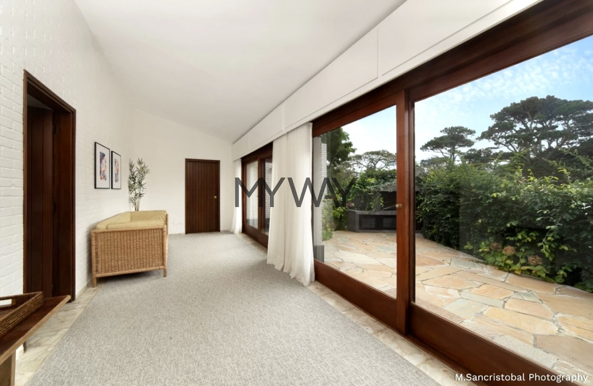 Casa ID.286/Venta-Casa-4-dormitorios-Playa-mansa-1-cuadra-playa-Punta-del-Este - Venta Casa 4 dormitorios Playa mansa 1 cuadra playa Punta del Este